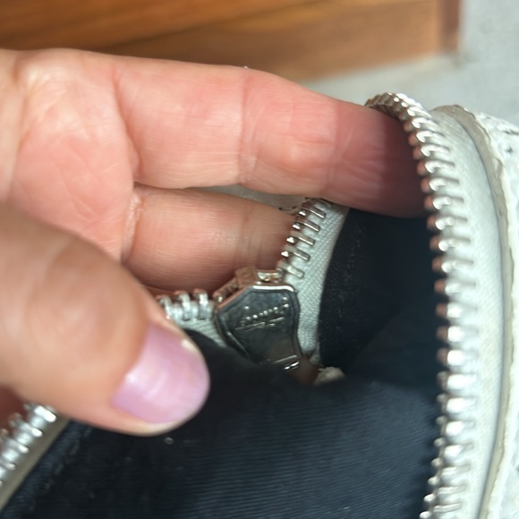 Balenciaga
Motocross Giant Covered Brogues Day bag Hobo handbag - Picture 10 of 12